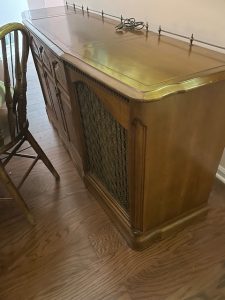 moving a heavy antique sterio cabinet